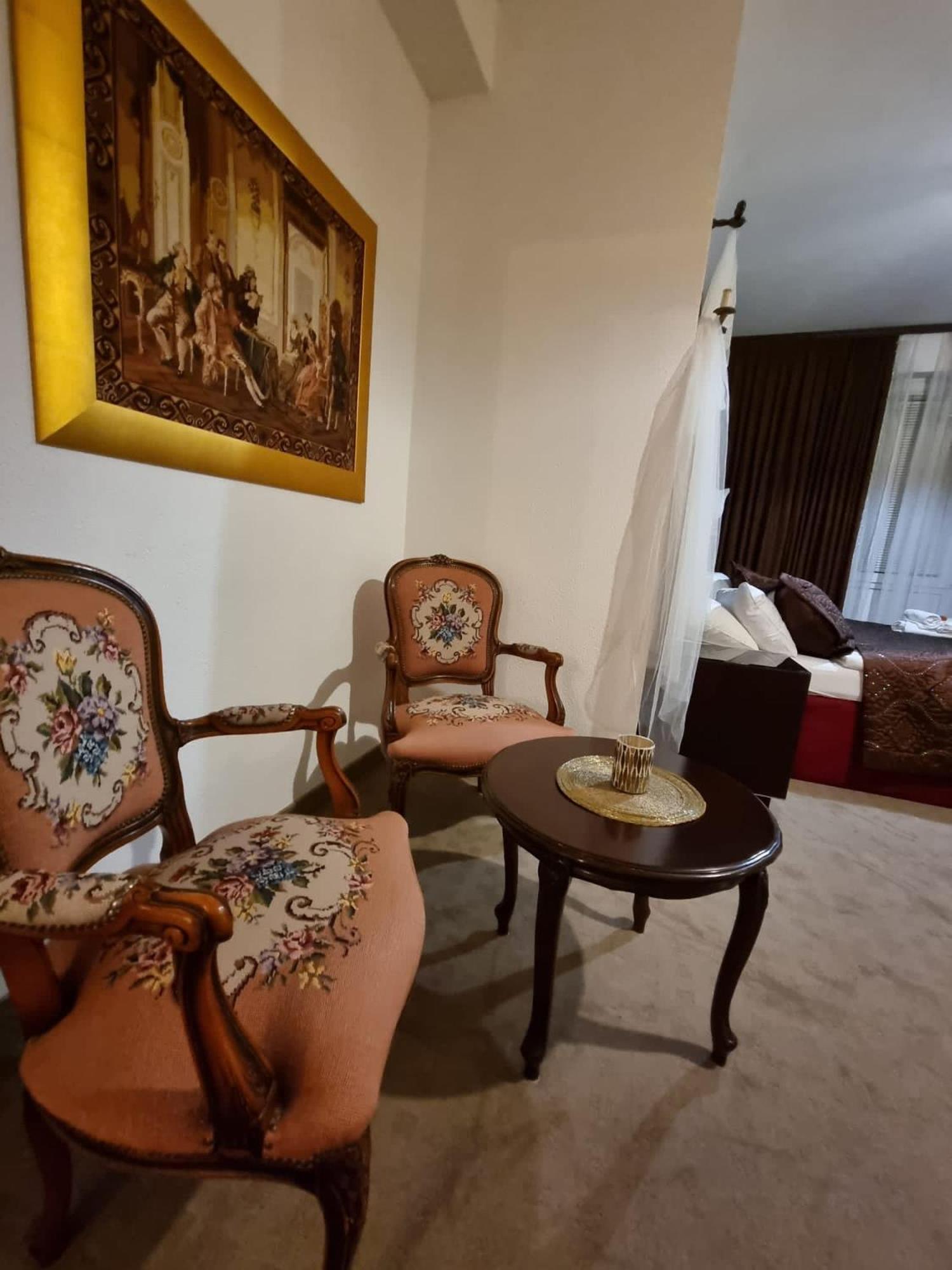 ליבנו Apartmani Li מראה חיצוני תמונה